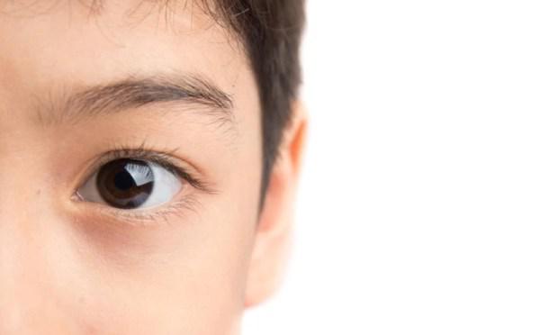 Миф: Детям и подросткам нельзя носить контактные линзы